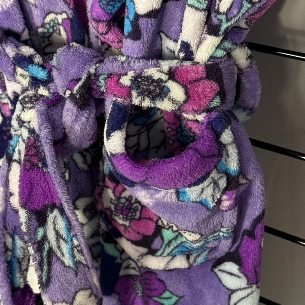 Vera Bradley Enchanted Garden Cozy Robe Womens S/M Purple Floral Hooded Travel